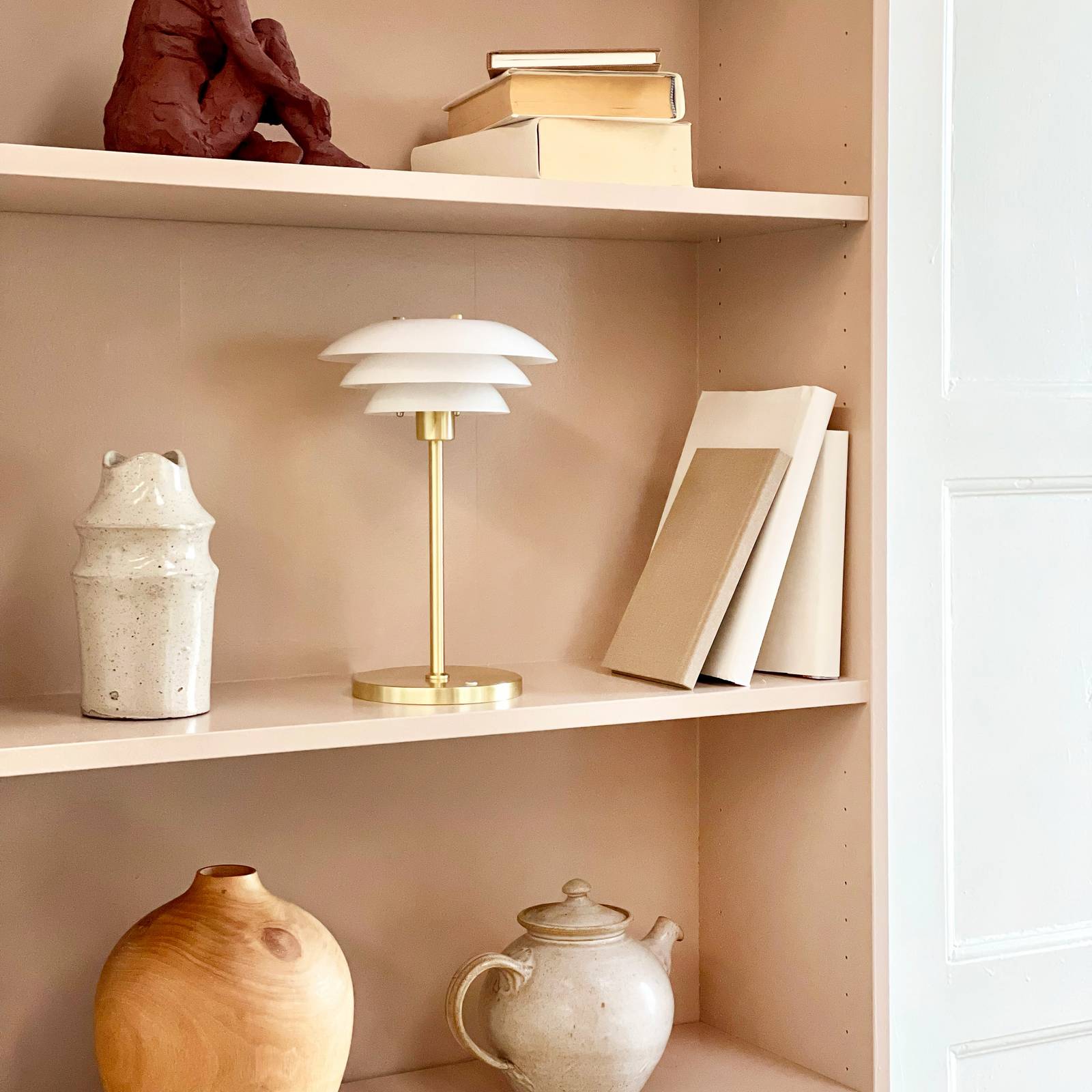 Dyberg Larsen Lampa stołowa LED DL20, wysokość 30 cm, szkło