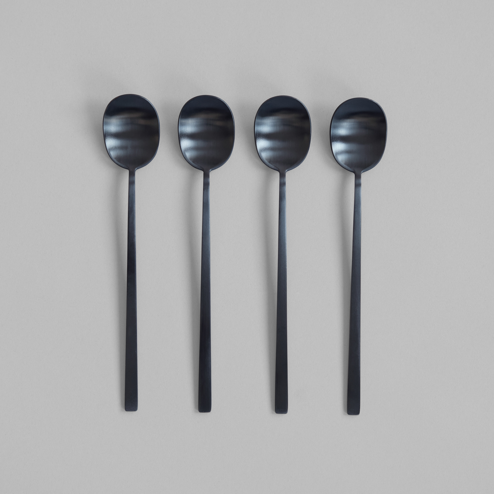 Łyżki Kogei, zestaw 4 sztuk, czarne, wysokość 20 cm – 101 Copenhagen