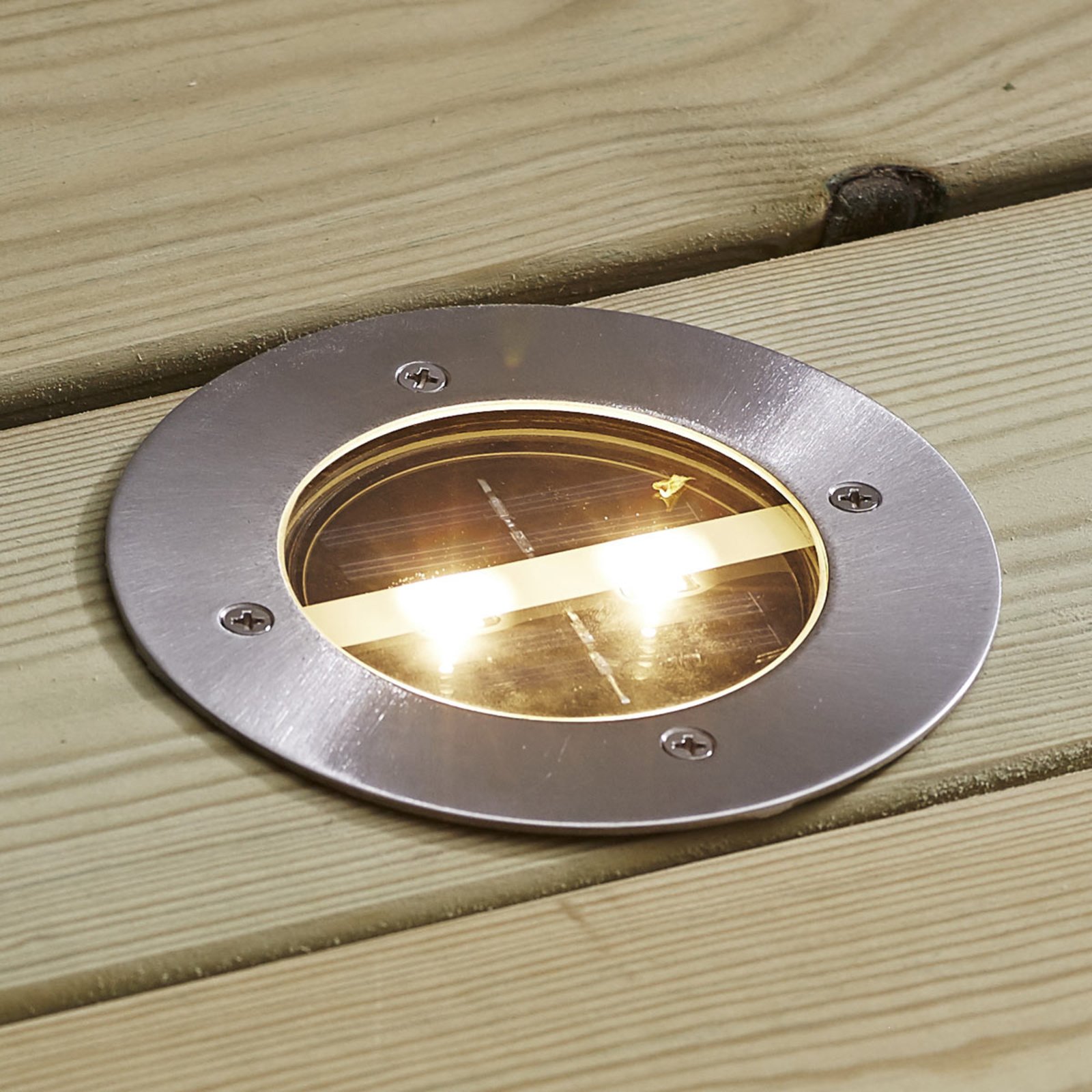 Decklight - pyöreä aurinkokäyttöinen LED-uppovalo