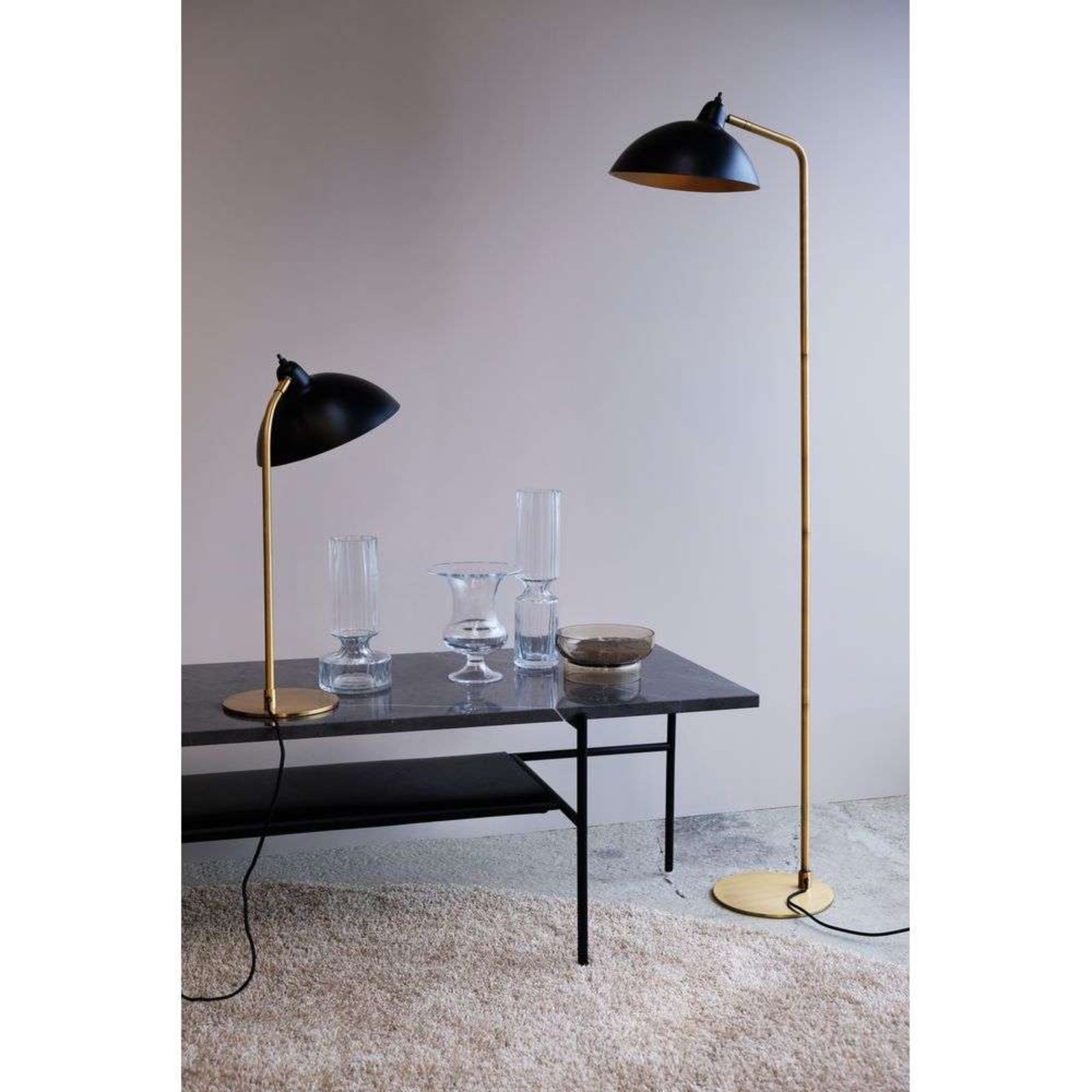 Futura Lampadar Antique Brass - DybergLarsen