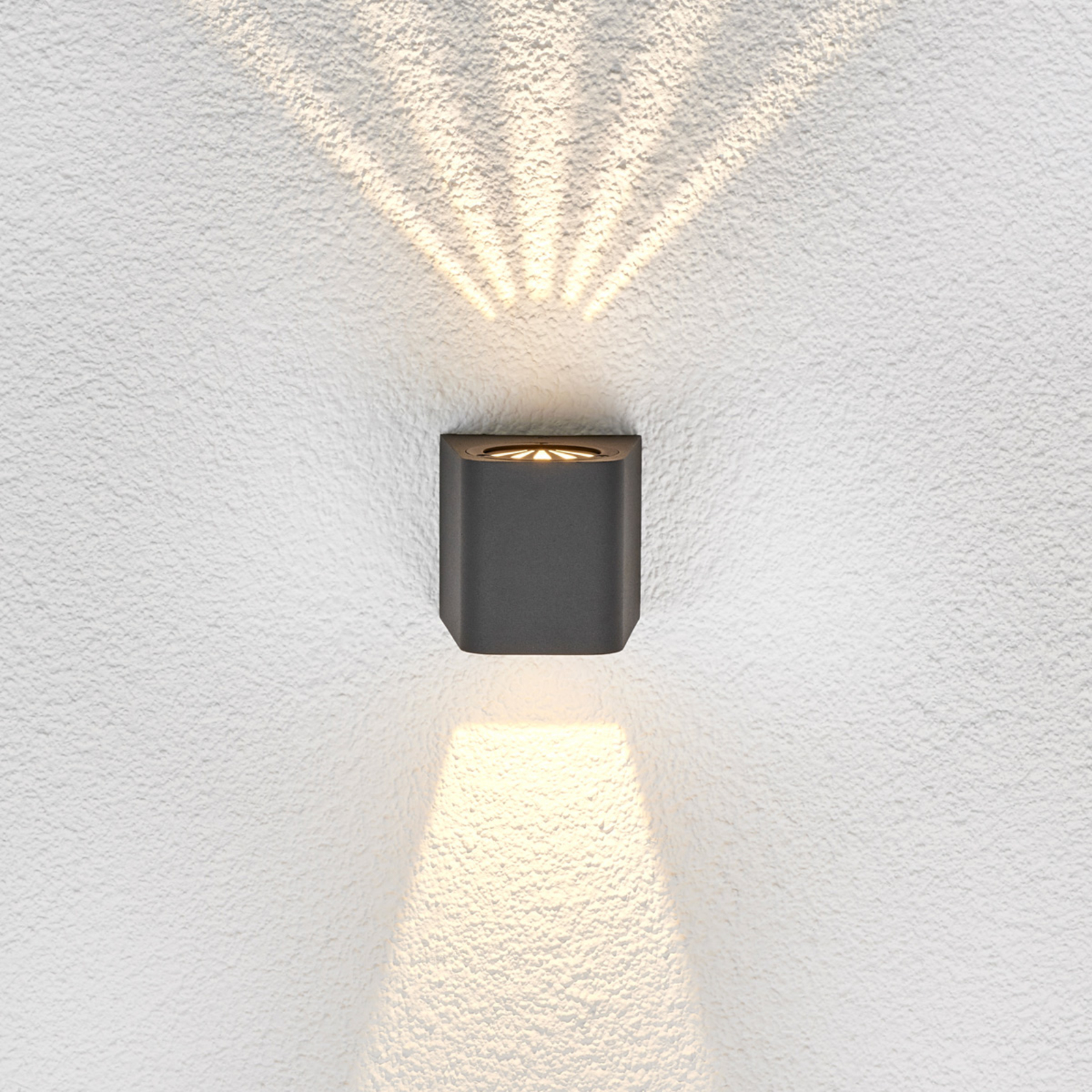 Vonkajšie nástenné LED svietidlo Karsten