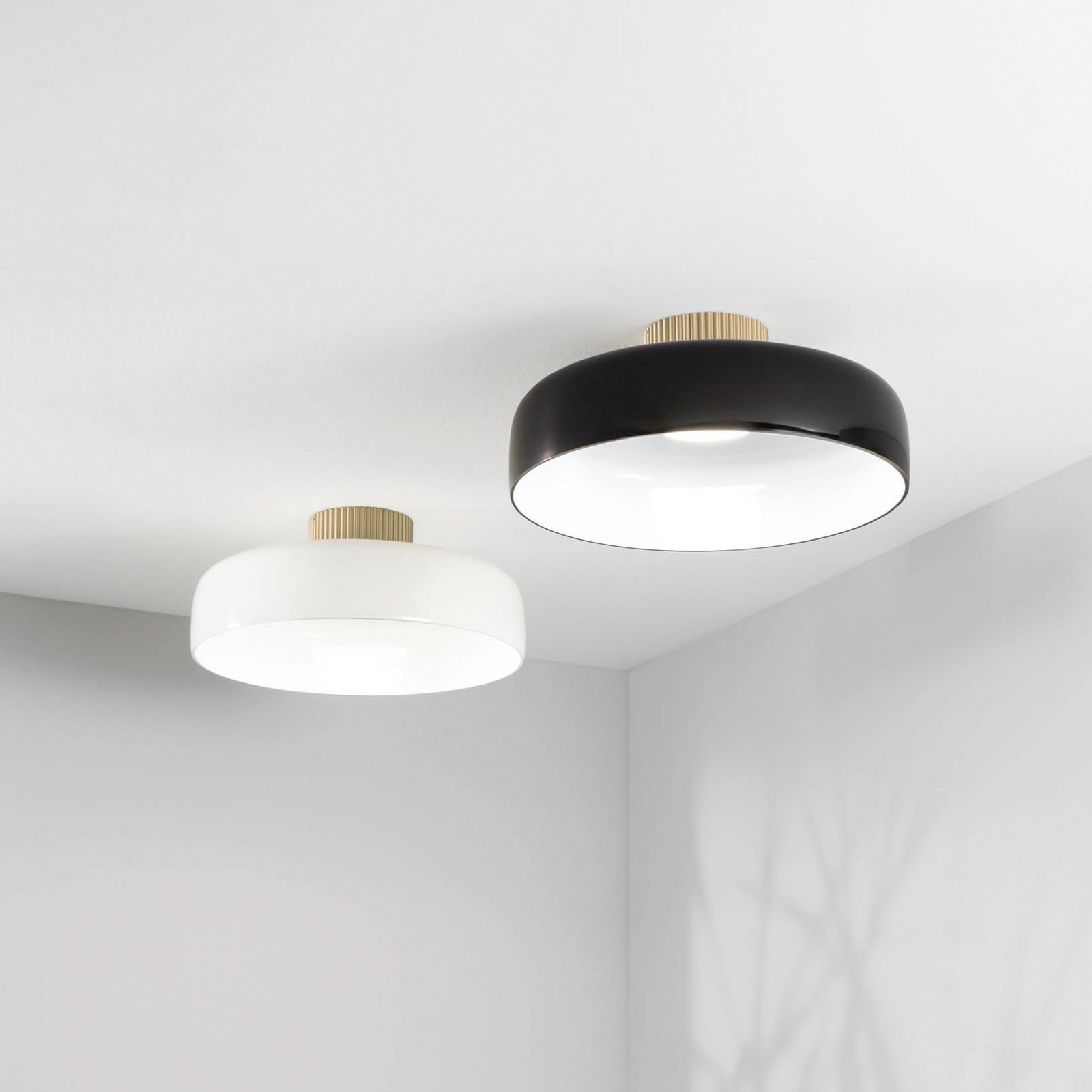 LED stropní svítidlo Lunar, černé, sklo, Ø 42 cm, CCT, stmívatelné