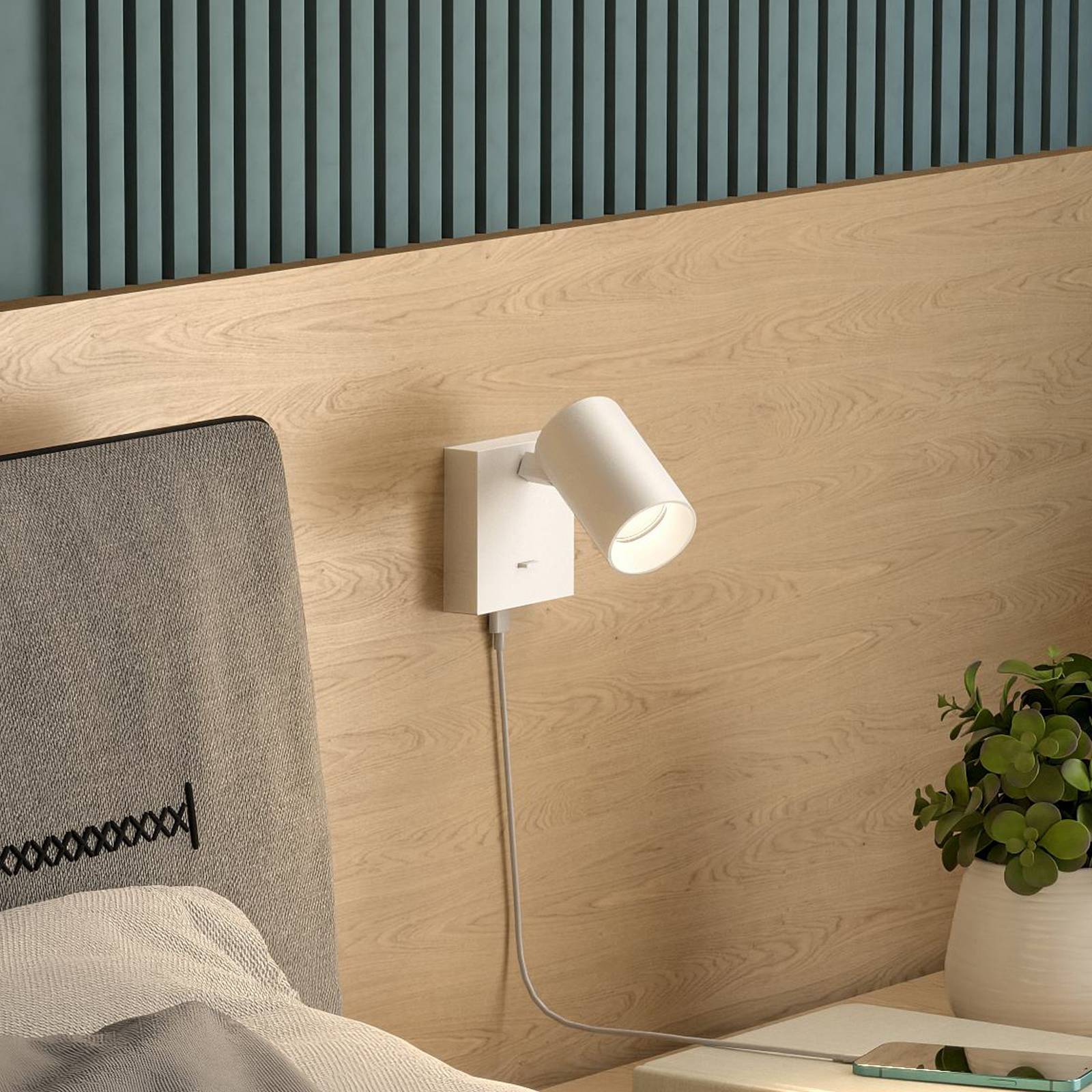 Wandspot CAN TILT, weiß, 10 x 10 cm, Metall, Schalter, USB günstig online kaufen