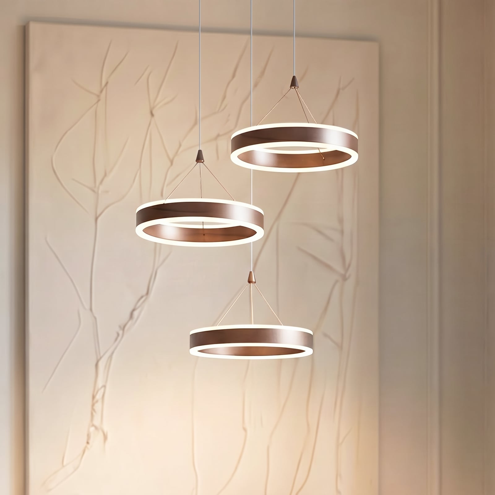 Candeeiro suspenso LED Kolo, 3 lâmpadas, castanho, regulável - Lucande