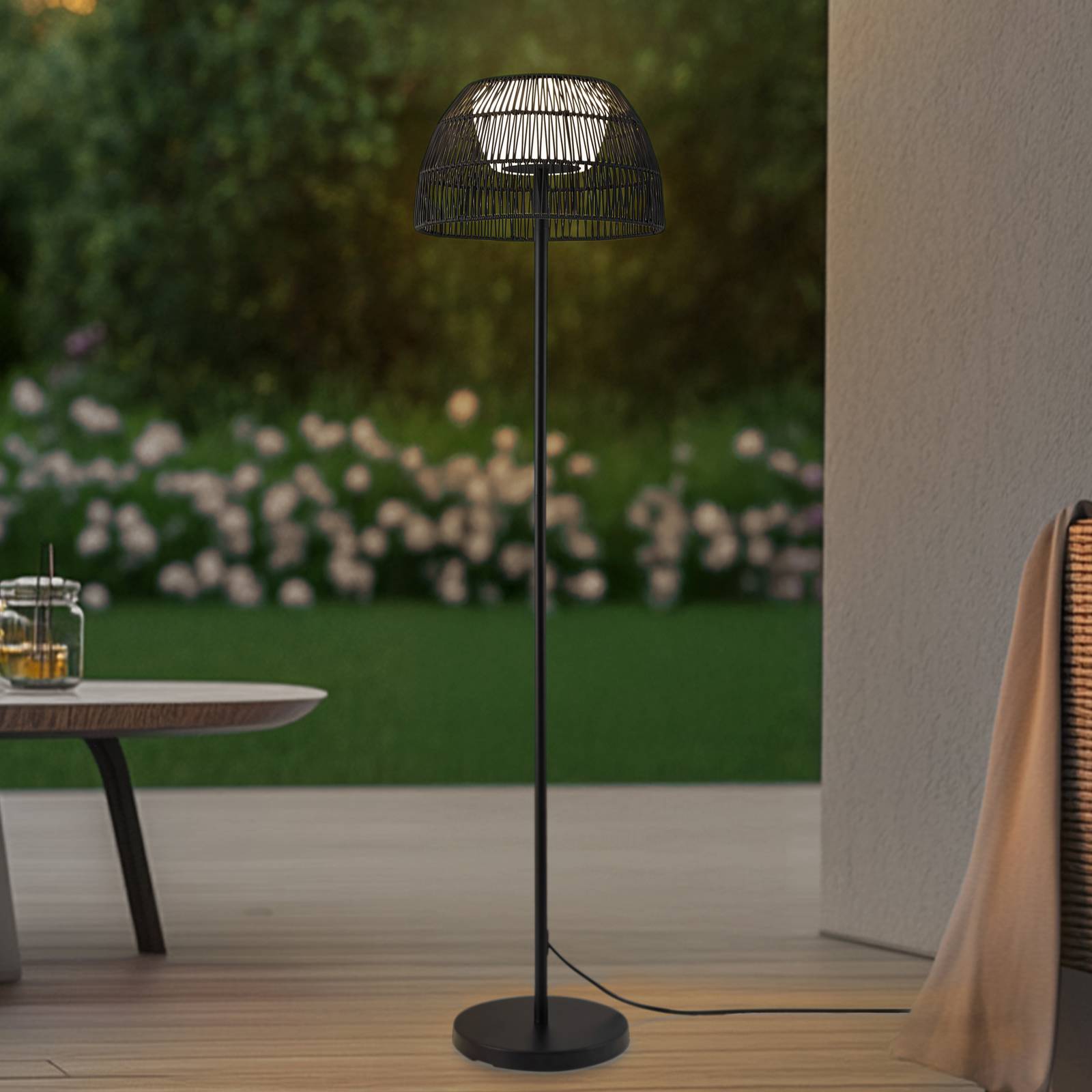 Lucande LED-Außenstehleuchte Heribio, schwarz, Eisen, 153 cm günstig online kaufen