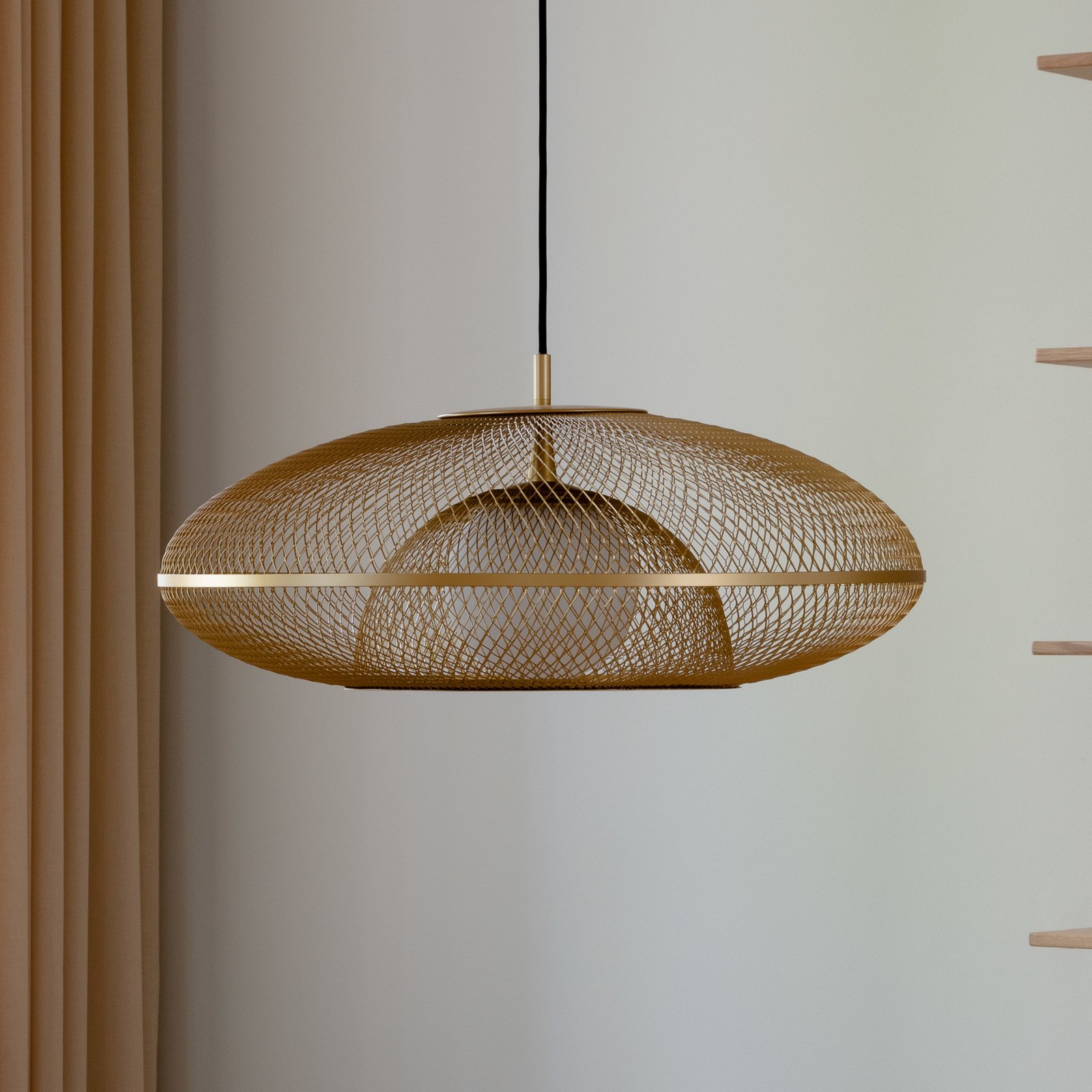 UMAGE Faraday Large -riippuvalaisin, messinkivärinen, Ø 60 cm