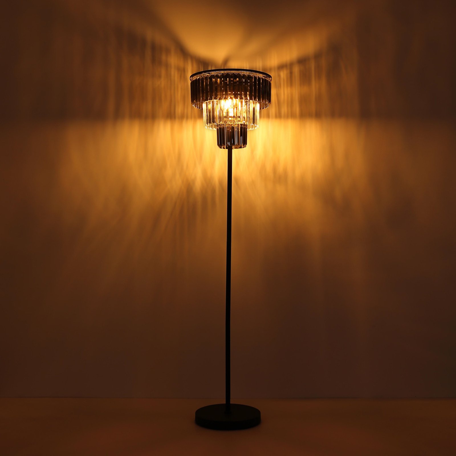 Lámpara de pie Naxis, negro/gris humo, altura 160 cm, cristal
