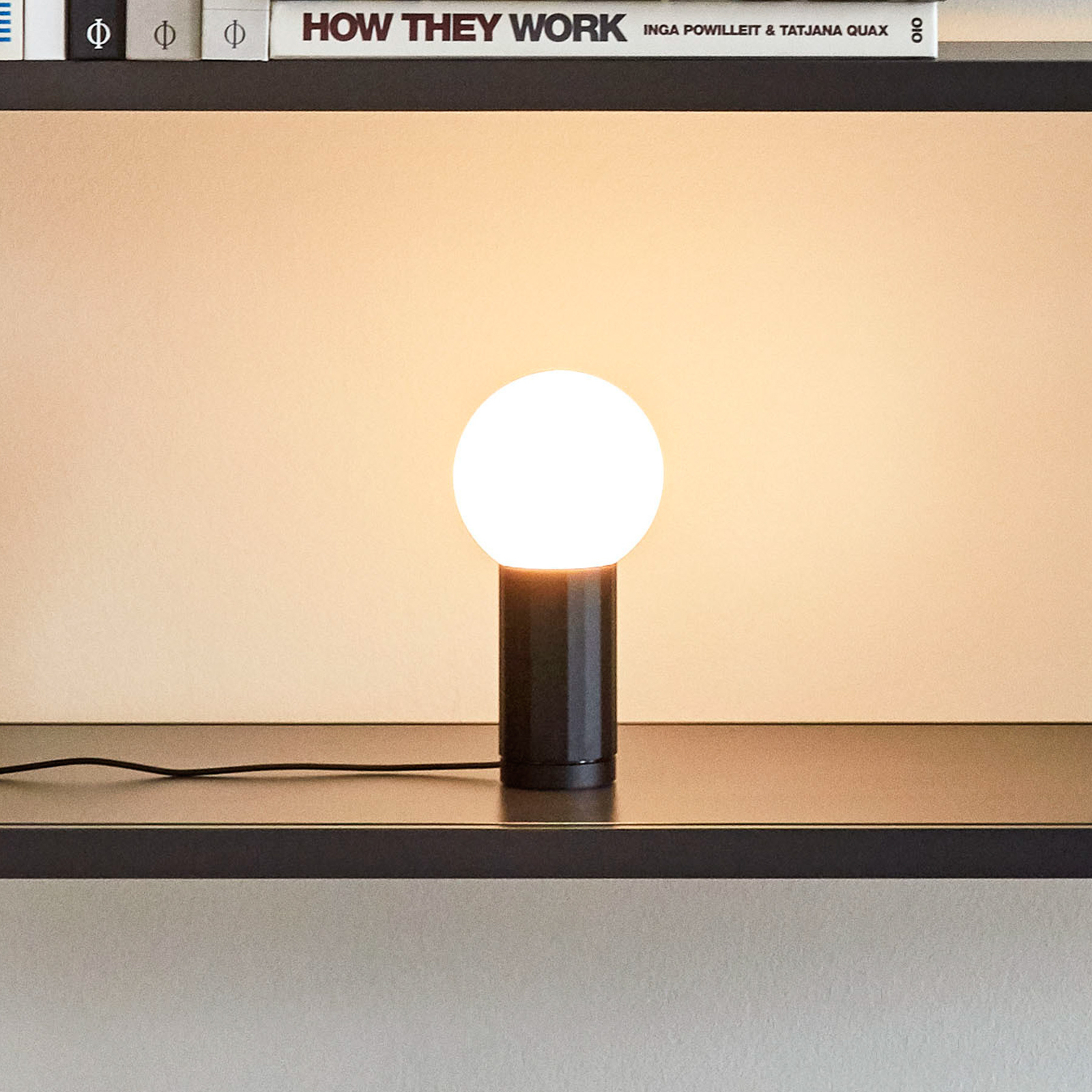 HAY Turn on LED table lamp, dimmer, black base