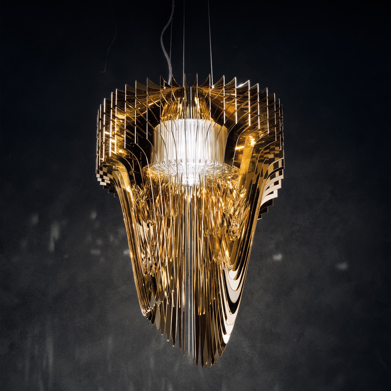 Aria M Hängeleuchte, gold, Ø 60 cm - Slamp