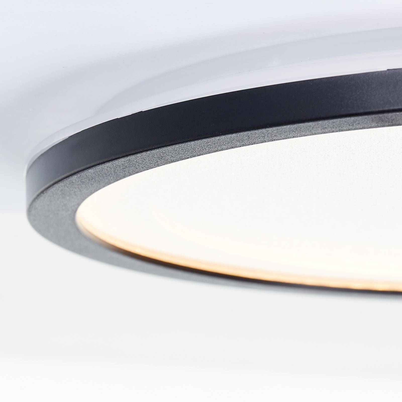 E-shop LED svetlo Mosako Ø 29,5 cm stmieva v 3-stupňoch