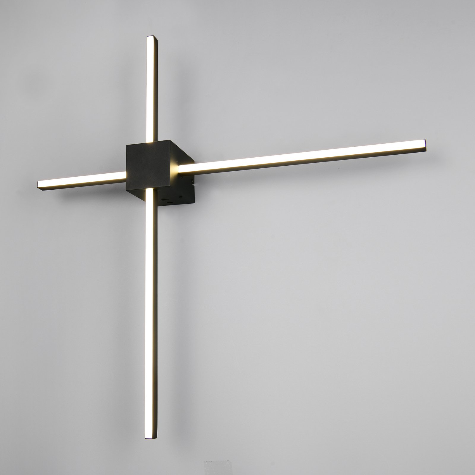 LED-Wandleuchte Cassino, schwarz matt, Breite 67 cm, Metall LED-Wandleuchte Cassino, schwarz matt, Breite 67 cm, Metall