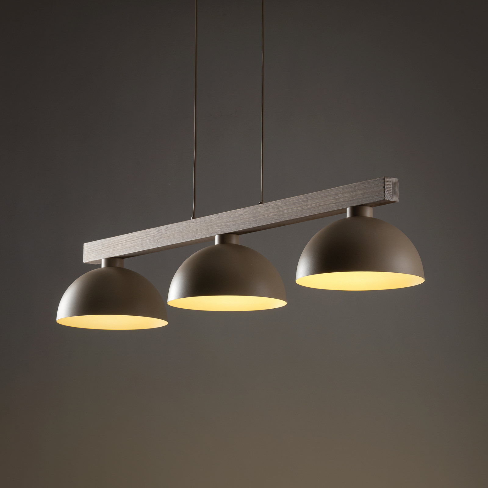 Závěsné světlo Oslo, písková barva, 3 žárovky, délka 118 cm, E27