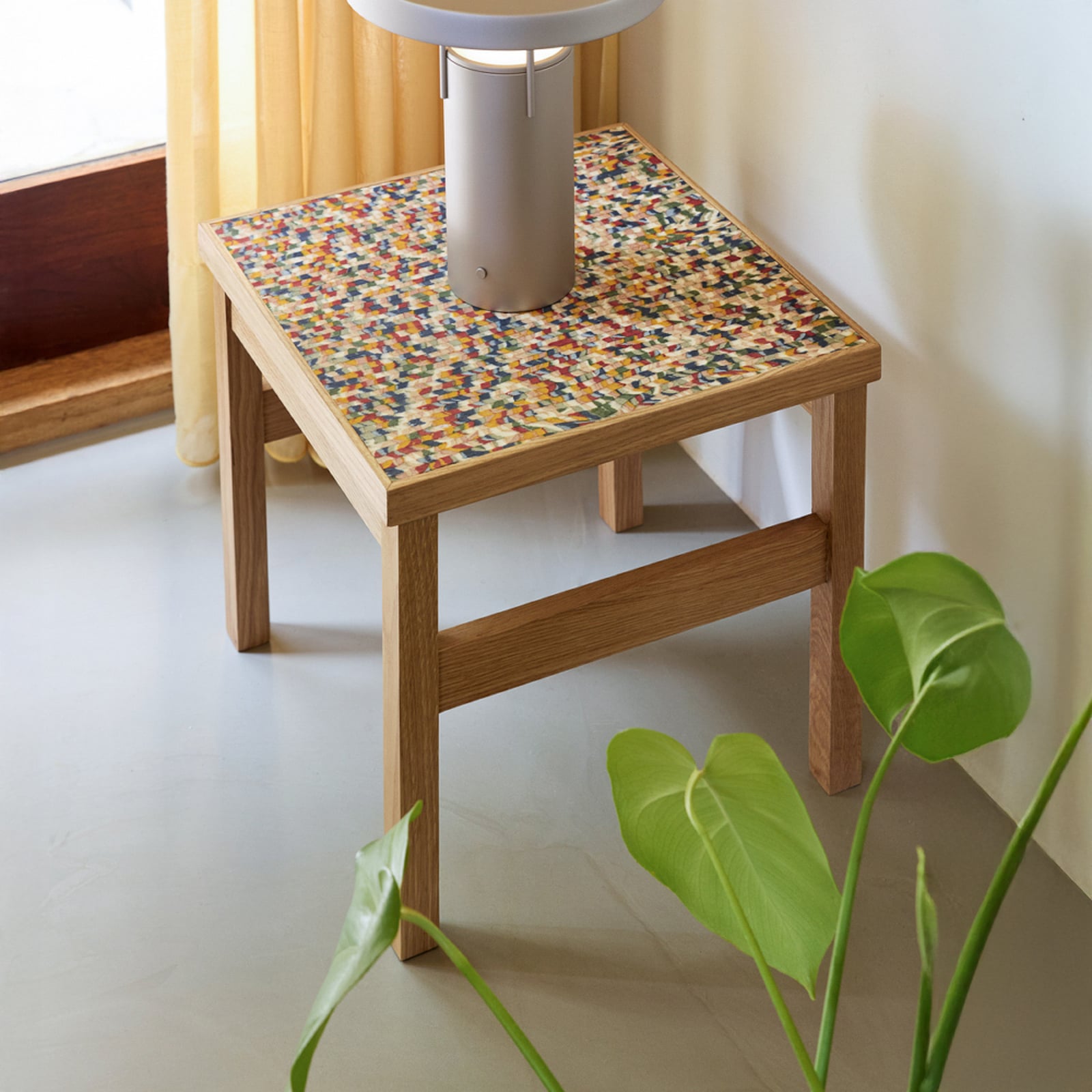 Tavolino Confetti color naturale/colorato, altezza 38 cm - Hübsch