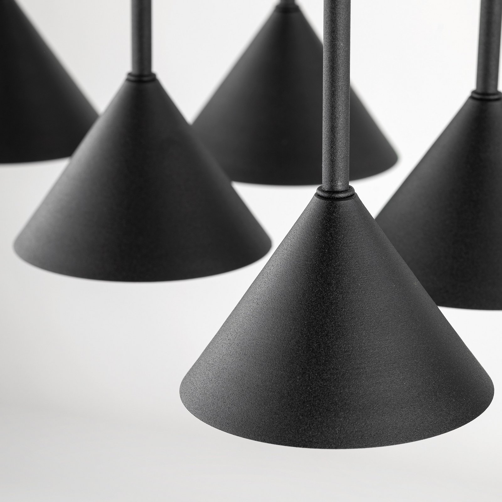 Závěsné světlo Cono Mini, 6 žárovek, černé, E27