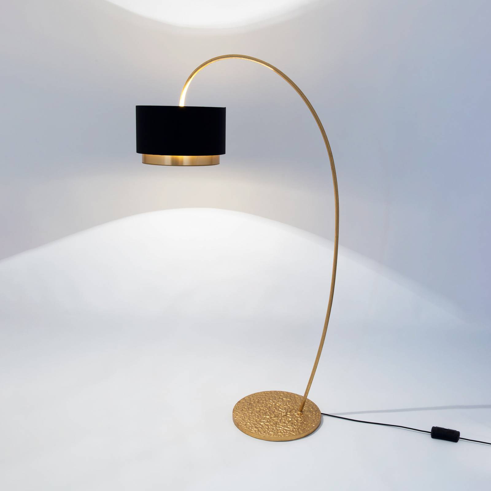 E-shop Stojacia lampa Meteor, zlatá farba, výška 169 cm, železo