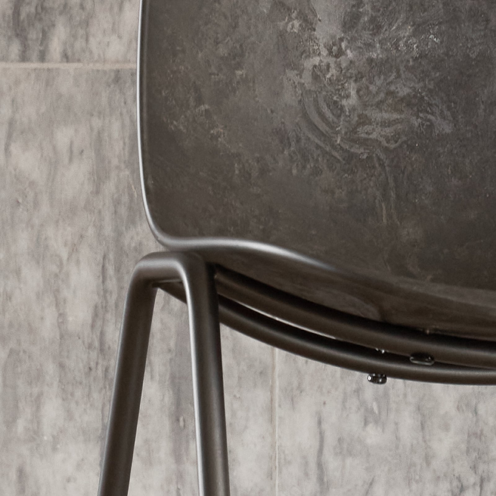 Tabouret de bar Eternity, noir, acier, hauteur 87,5 cm - Mater Tabouret de bar Eternity, noir, acier, hauteur 87,5 cm - Mater