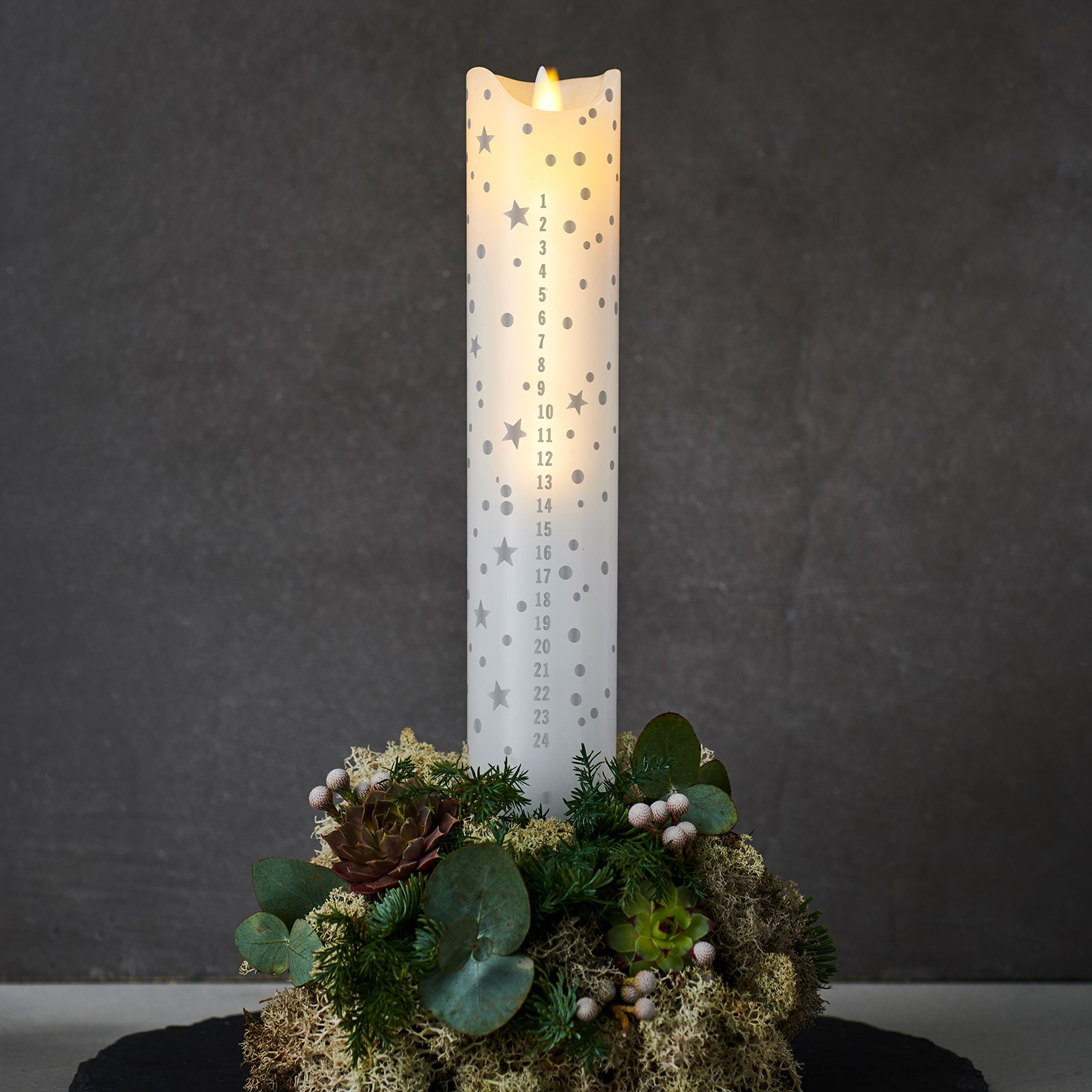 Vela LED Sara Calendar, branco/romântico, altura 29 cm