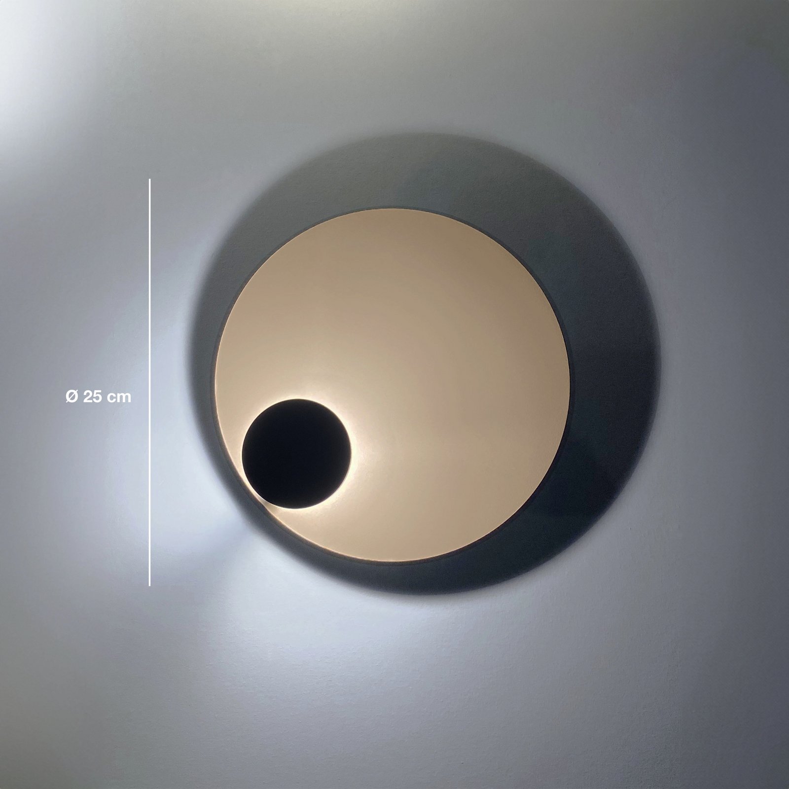 Knikerboker LED wall lamp Pois, cream, Ø 25 cm, dimmable