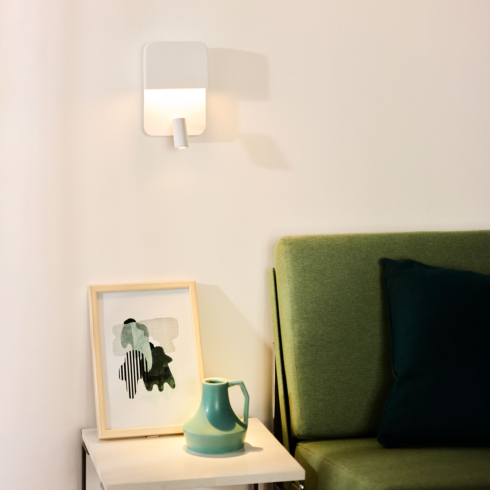 LED-Wandleuchte Boxer mit Spot