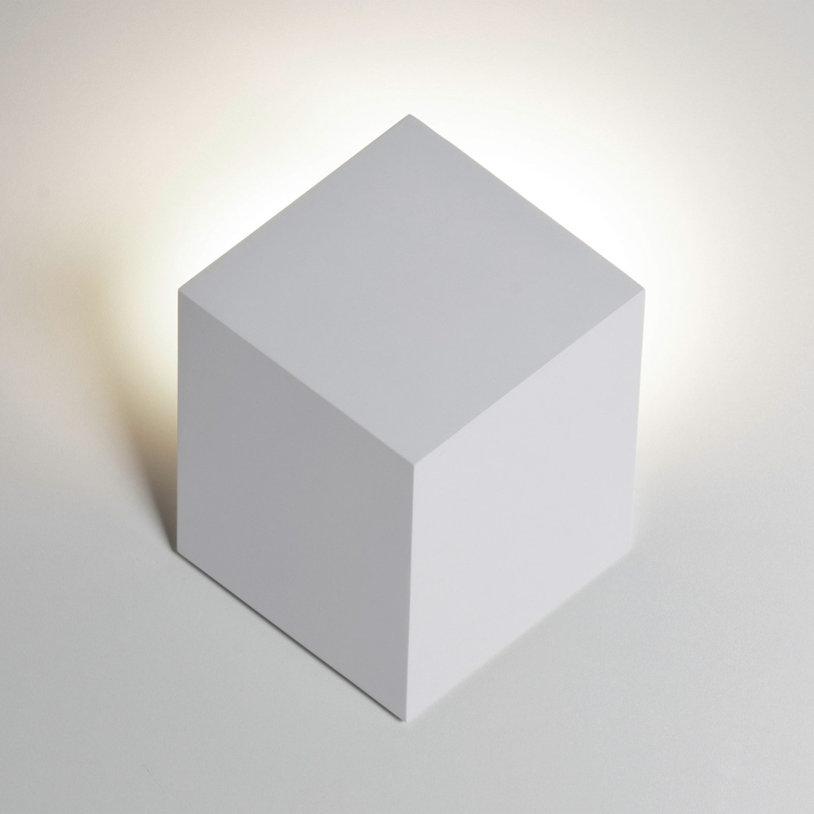 Candeeiro de parede Rotaliana QB LED em forma de cubo