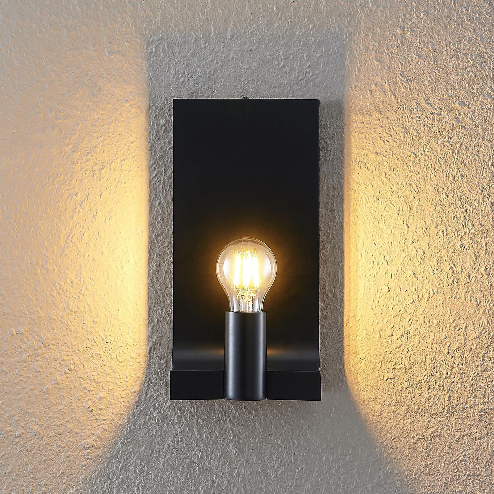 Lindby Bordum vägglampa, 1 lampa